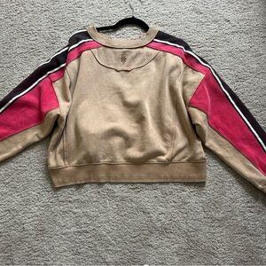 Free People Sweat shirt! Never worn size smalll!